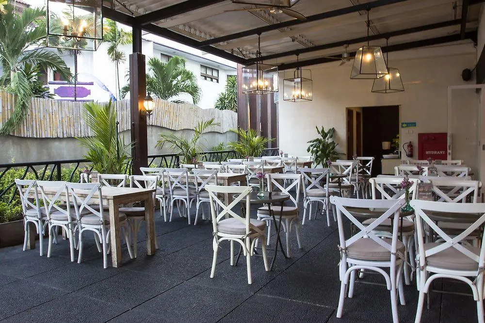 Natya Hotel Kuta Кута 3*,