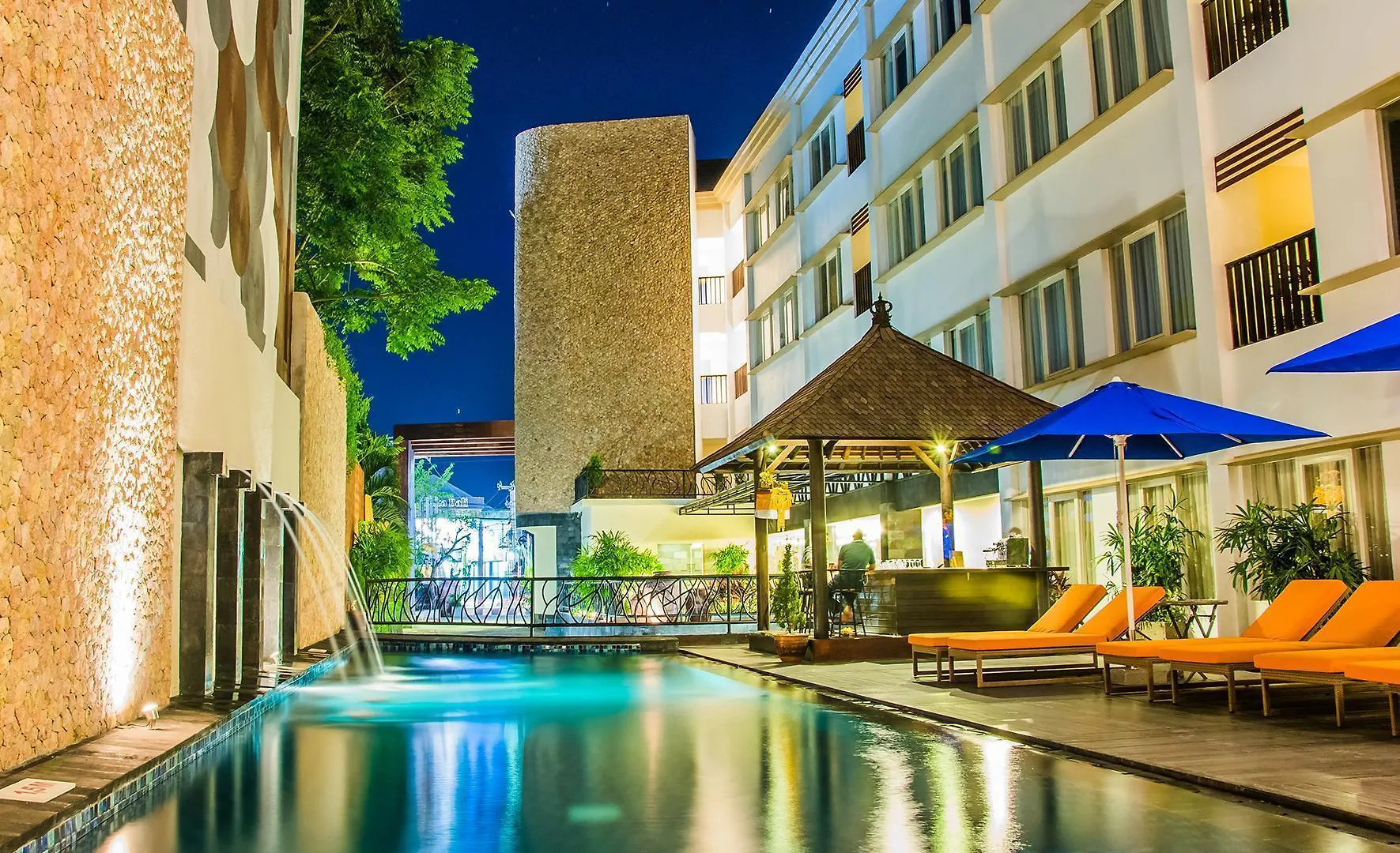 Natya Hotel Kuta Кута